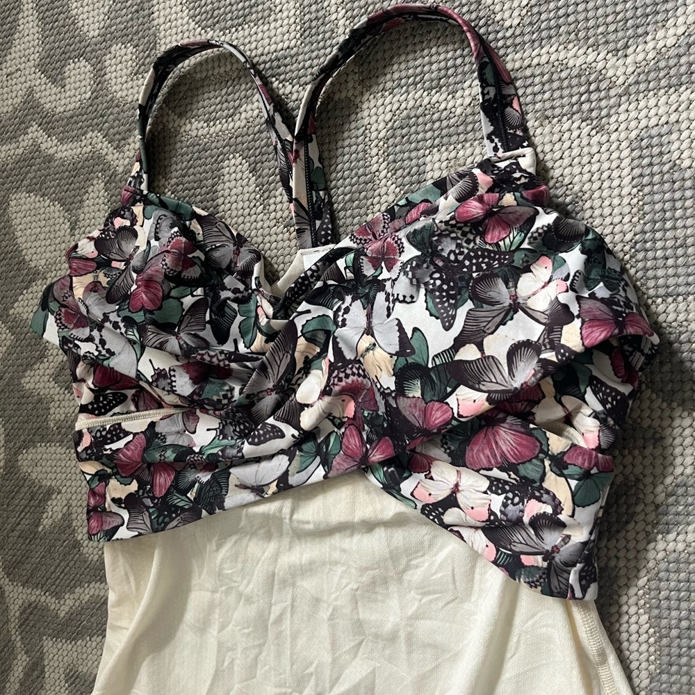 NWOT Lululemon Wrap It Up Tank
So Fly Butterfly Angel Wing Multi - Picture 7 of 9